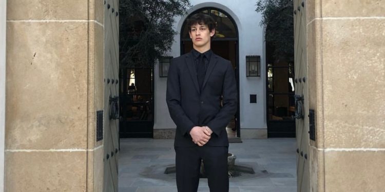 Everything You Need to Know About Eli Morton, the New Hugh Hefner￼