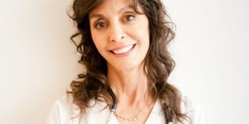 Dr. Diana Joy Ostroff on the Mind-Body Connection: How Emotional Health Impacts Physical Healing