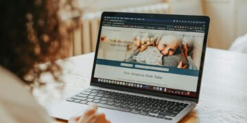 woman using her laptop