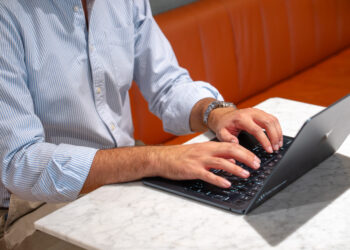 Riley Kaminer on Why Investor Content Misses the Mark